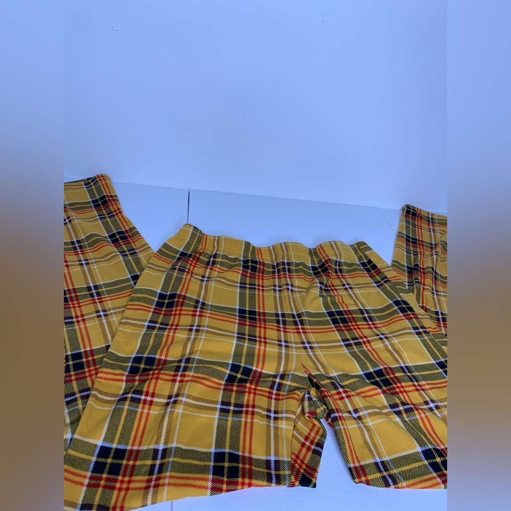 Cute 😍 All Year Around Leggings | size: Small | color: Yellow Plaid Striped